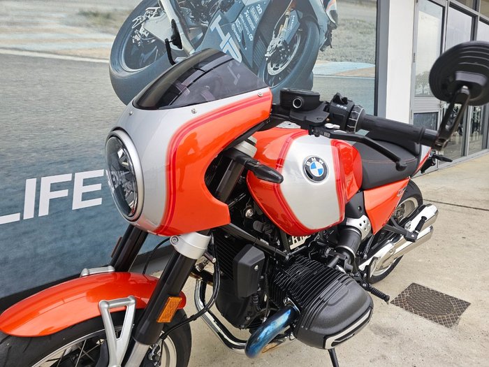 2025 BMW Motorrad R 12 S Orange