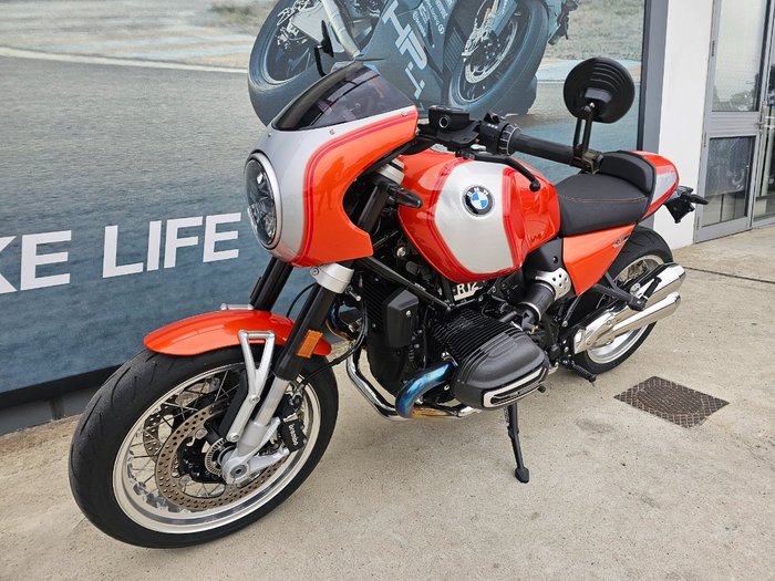 2025 BMW Motorrad R 12 S Orange