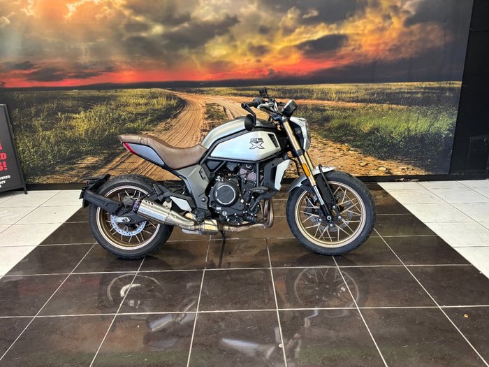 2022 CFMOTO CL-X CLASSIC Grey