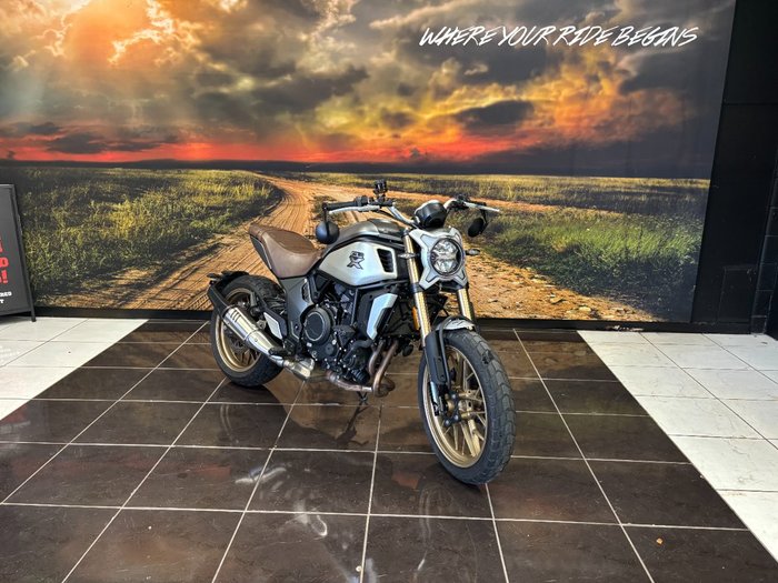 2022 CFMOTO CL-X CLASSIC Grey