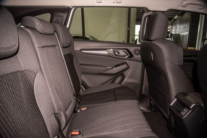 2025 Isuzu MU-X LS-U