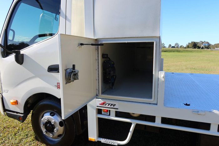 2016 Hino 300 Series – 717