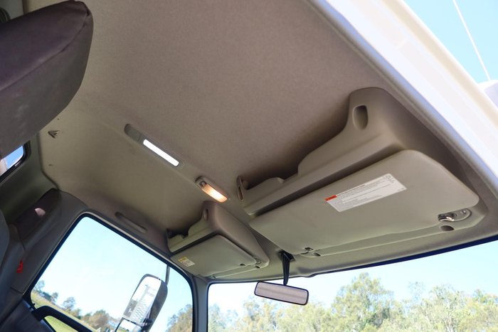 2016 Hino 300 Series – 717