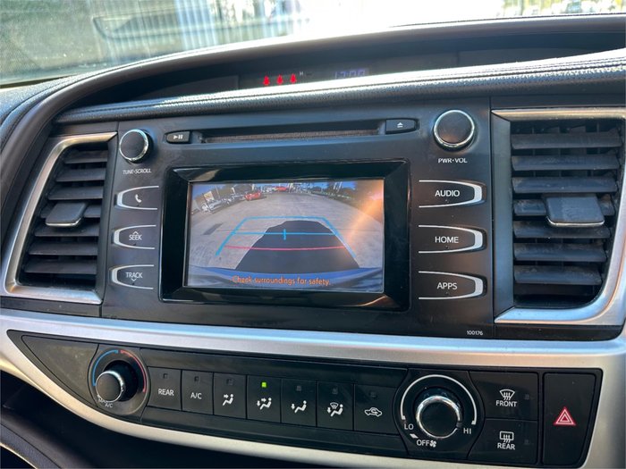 2015 TOYOTA KLUGER GX (4x2)