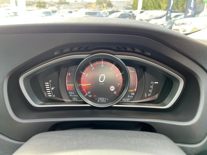 2017 Volvo V40 Cross Country T5 Inscription