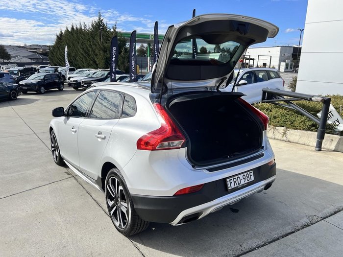 2017 Volvo V40 Cross Country T5 Inscription