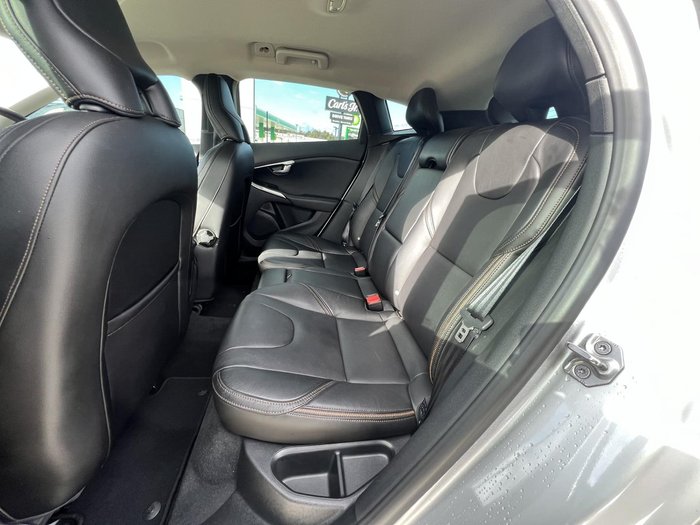 2017 Volvo V40 Cross Country T5 Inscription