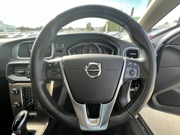 2017 Volvo V40 Cross Country T5 Inscription