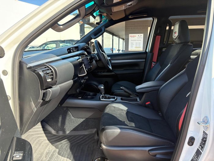 2024 Toyota Hilux GR Sport