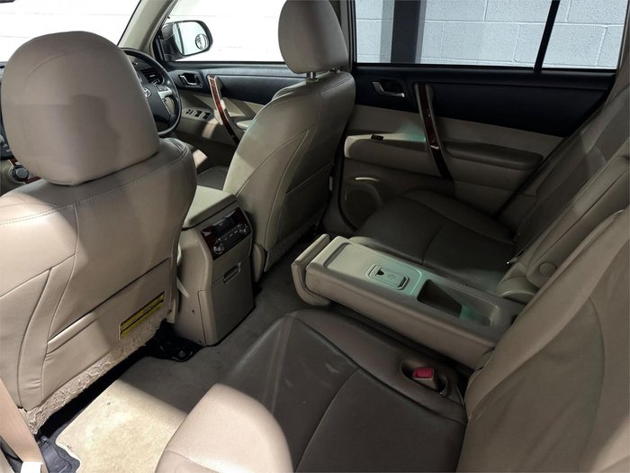 2012 Toyota Kluger Grande GSU45R MY12 AWD Crystal Pearl