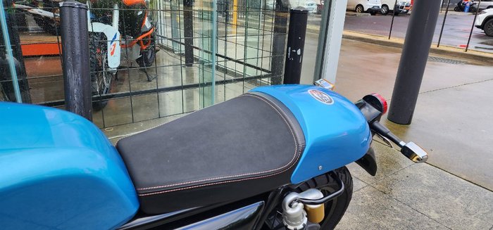 2020 Royal Enfield (see Also Enfiel INTERCEPTOR 650 CUSTOM