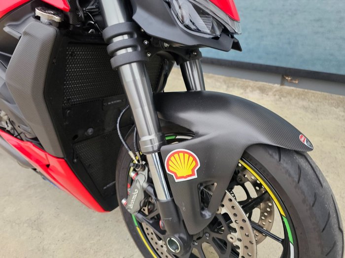 2024 DUCATI STREETFIGHTER V2 Red