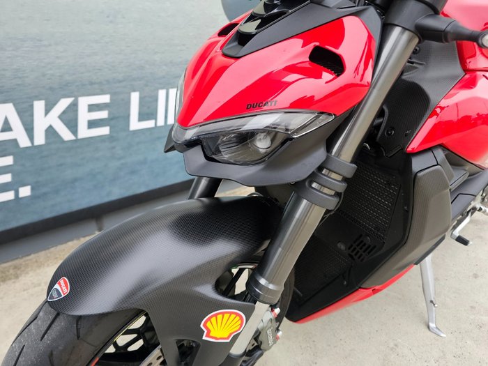 2024 DUCATI STREETFIGHTER V2 Red