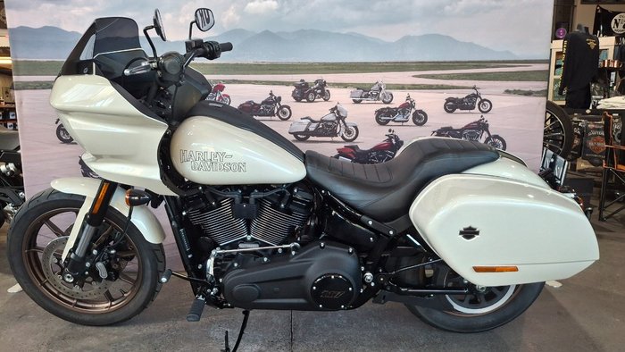 2023 Harley-davidson FXLRST LOW RIDER ST (117) WHITE SAND PEARL