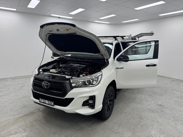 2019 Toyota Hilux Rogue GUN126R 4X4 Dual Range Crystal Pearl