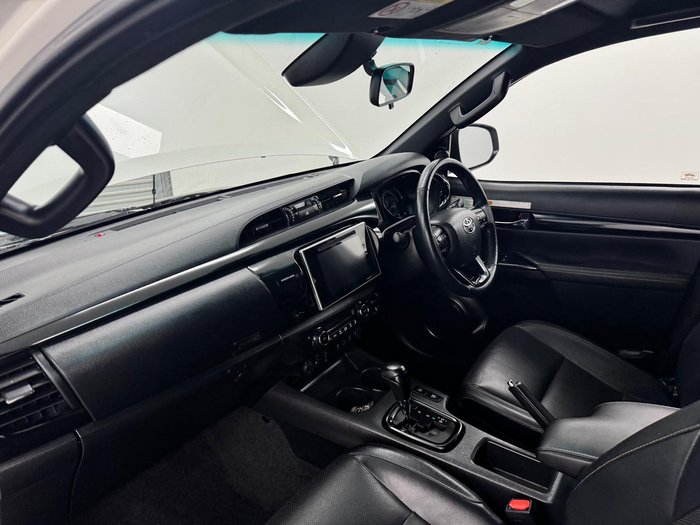 2019 Toyota Hilux Rogue GUN126R 4X4 Dual Range Crystal Pearl