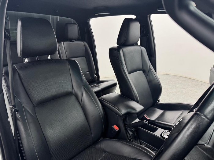 2019 Toyota Hilux Rogue GUN126R 4X4 Dual Range Crystal Pearl