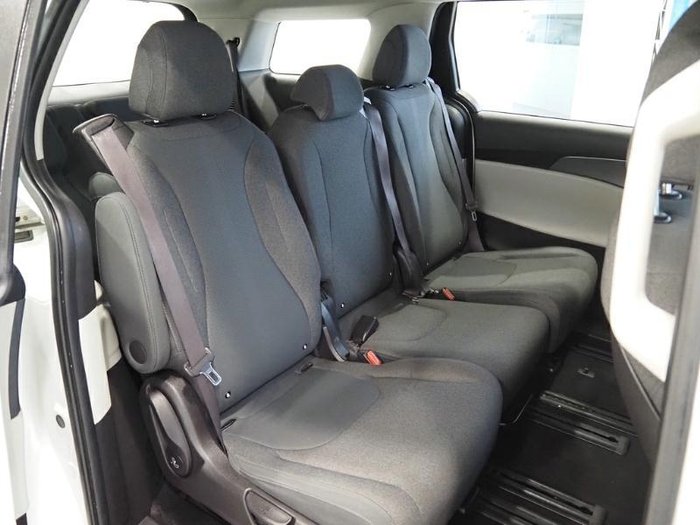 2021 Kia Carnival S