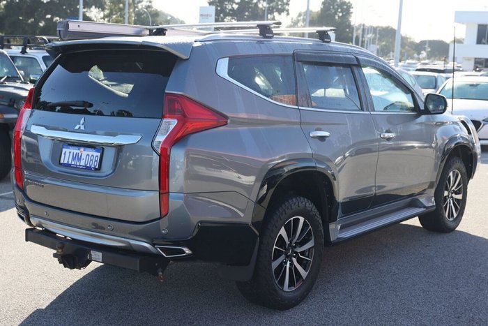 2016 Mitsubishi Pajero Sport GLS