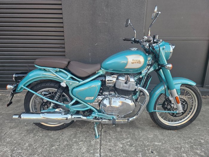 2025 Royal Enfield 2025 Royal Enfield 650CC Classic 650 MID Teal Green