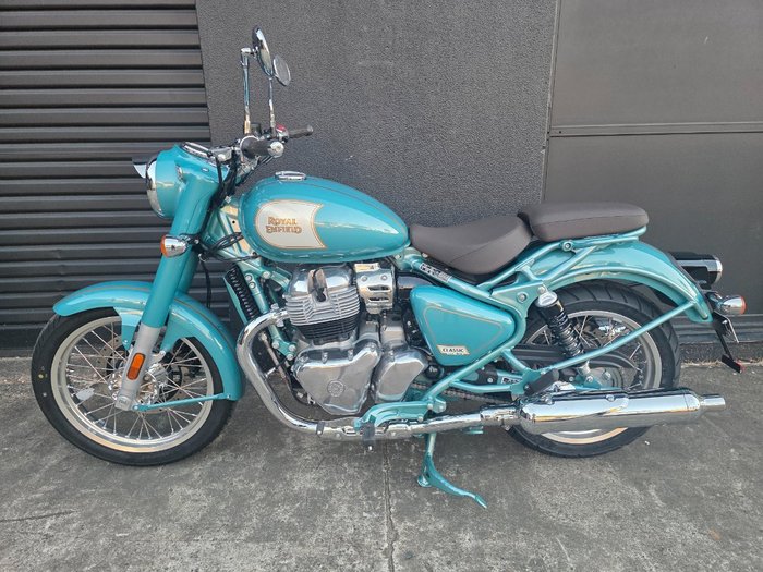 2025 Royal Enfield 2025 Royal Enfield 650CC Classic 650 MID Teal Green