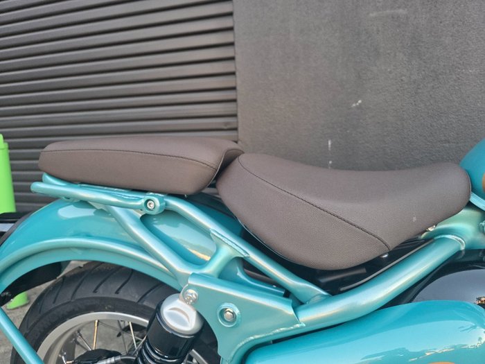 2025 Royal Enfield 2025 Royal Enfield 650CC Classic 650 MID Teal Green