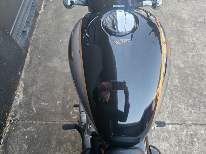 2025 Royal Enfield 2025 Royal Enfield 650CC CLASSIC 650 PREMIUM BLACK