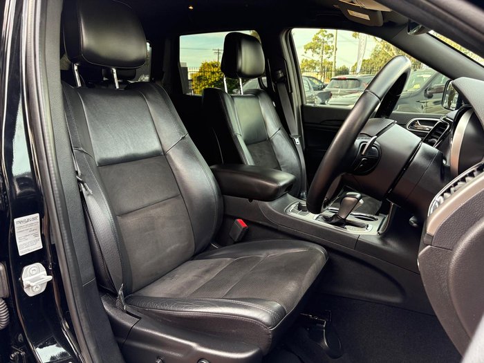 2021 Jeep Grand Cherokee Night Eagle