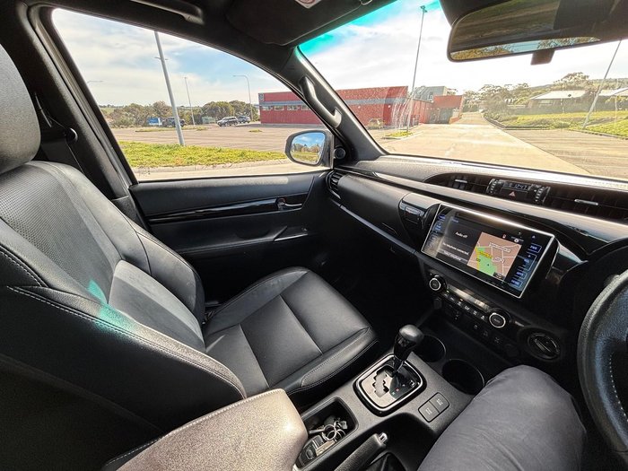 2020 Toyota Hilux Rogue