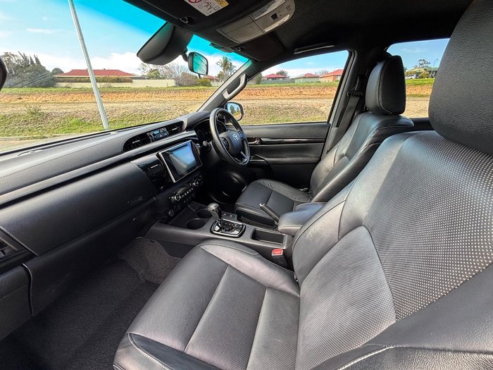 2020 Toyota Hilux Rogue