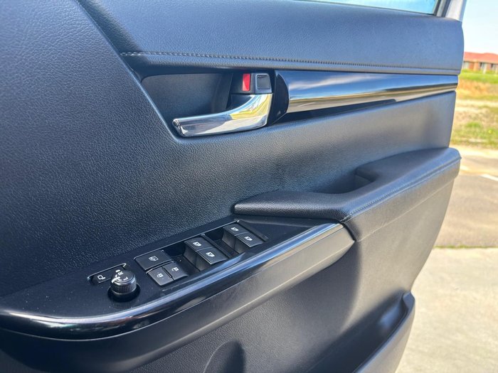 2020 Toyota Hilux Rogue