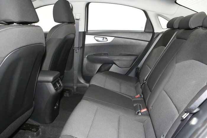 2024 Kia Cerato S