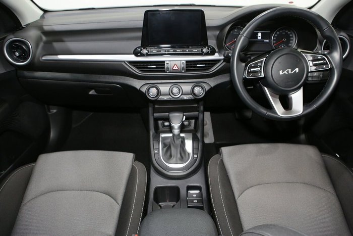 2024 Kia Cerato S