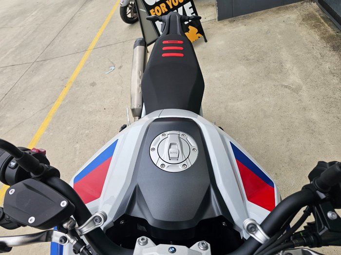 2025 BMW Motorrad F 900 GS ENDURO White