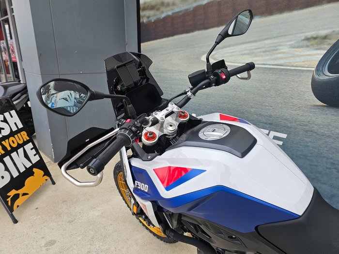 2025 BMW Motorrad F 900 GS ENDURO White