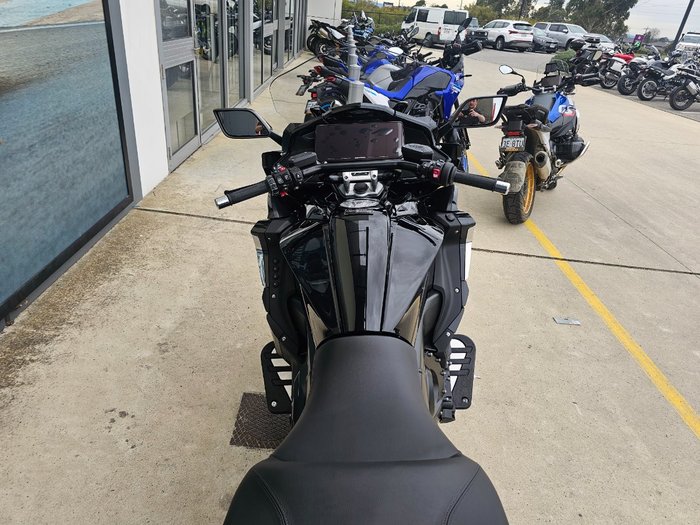 2025 BMW Motorrad K 1600 B Black