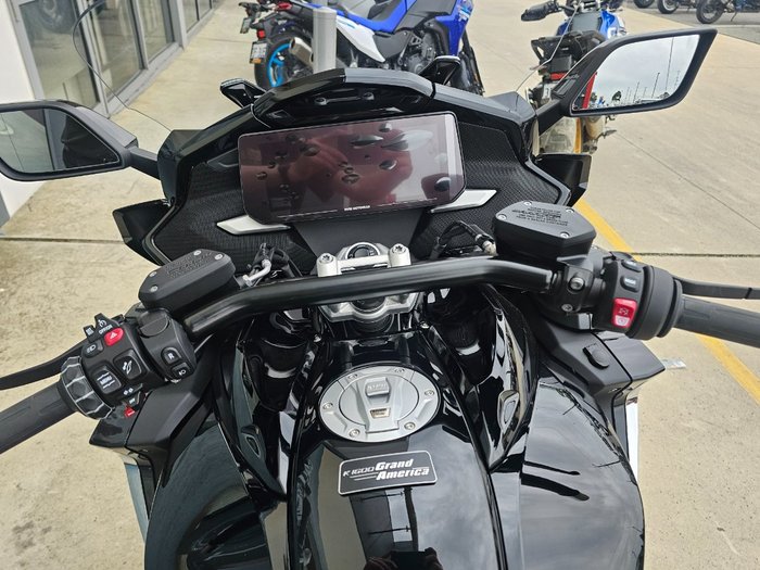 2025 BMW Motorrad K 1600 B Black