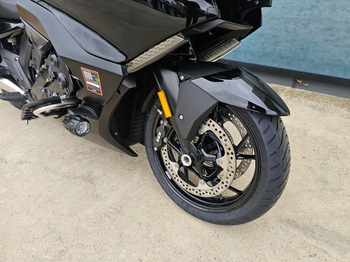 2025 BMW Motorrad K 1600 B Black