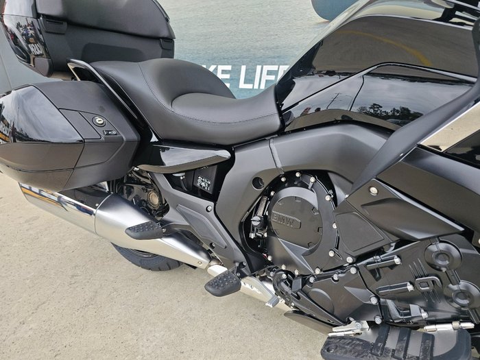 2025 BMW Motorrad K 1600 B Black