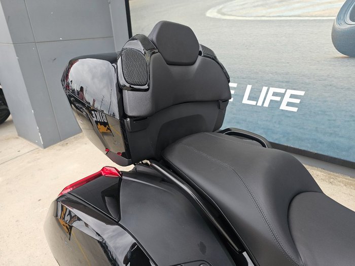2025 BMW Motorrad K 1600 B Black