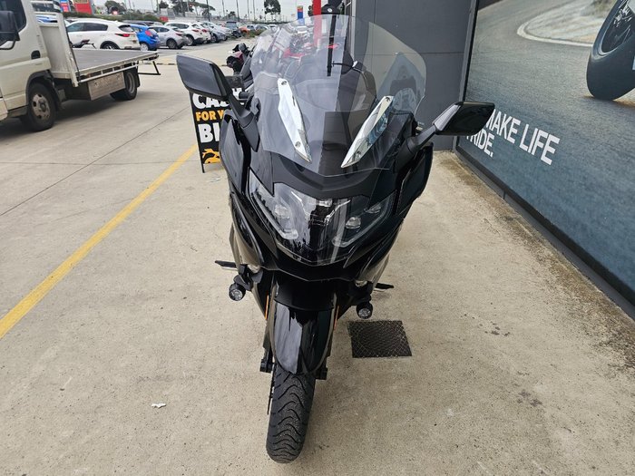 2025 BMW Motorrad K 1600 B Black