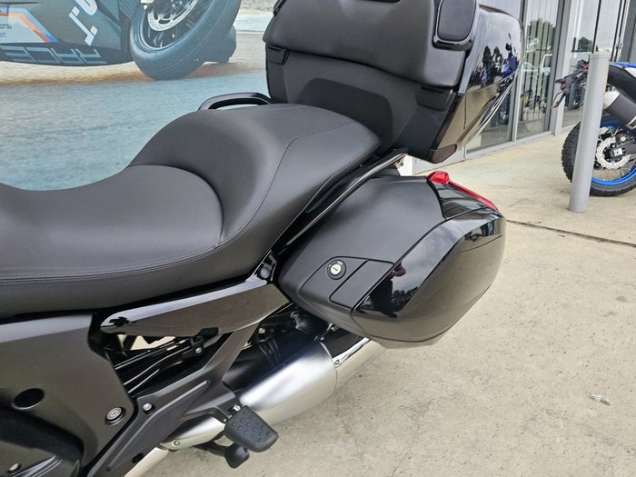 2025 BMW Motorrad K 1600 B Black