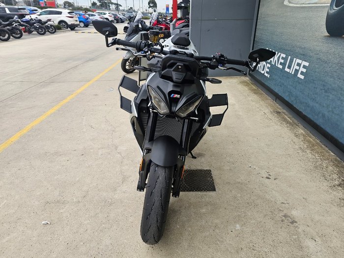 2025 BMW Motorrad M 1000 R White