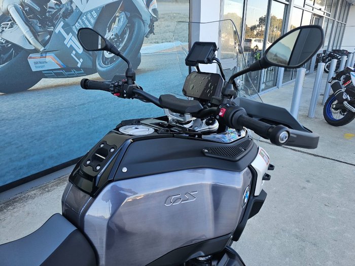 2025 BMW Motorrad R 1300 GS ADVENTURE TRIPLE BLK Black