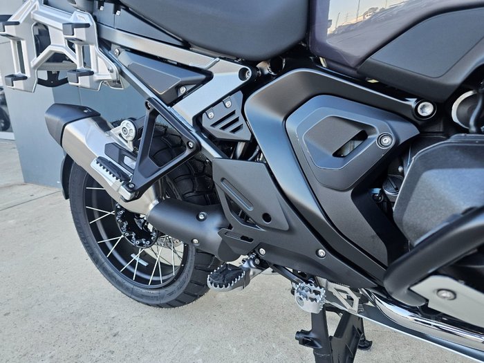 2025 BMW Motorrad R 1300 GS ADVENTURE TRIPLE BLK Black