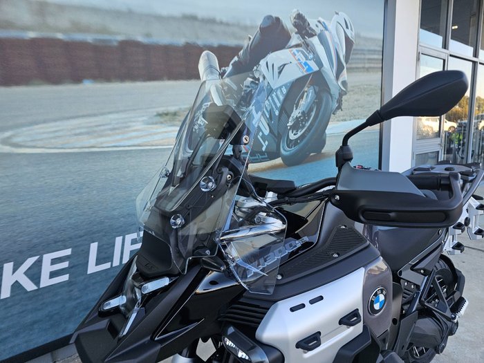 2025 BMW Motorrad R 1300 GS ADVENTURE TRIPLE BLK Black