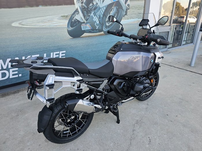 2025 BMW Motorrad R 1300 GS ADVENTURE TRIPLE BLK Black