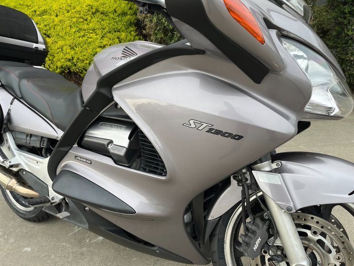 2003 Honda ST1300A
