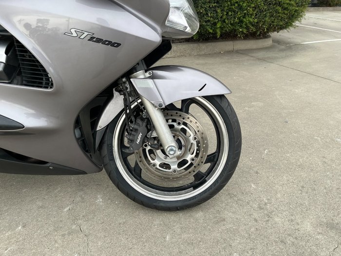 2003 Honda ST1300A
