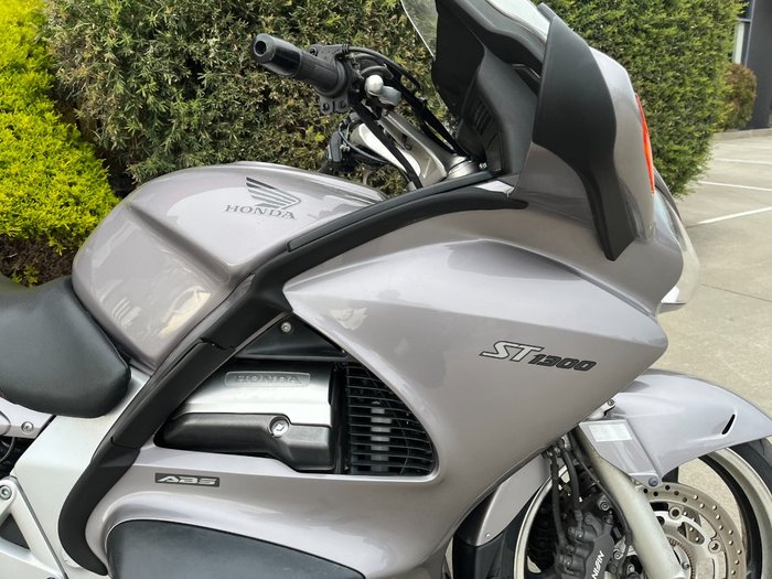 2003 Honda ST1300A